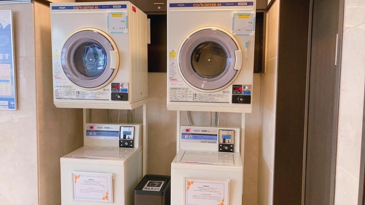 Toyoko Inn Shin-Osaka-Eki Higashi-Guchi Buitenkant foto