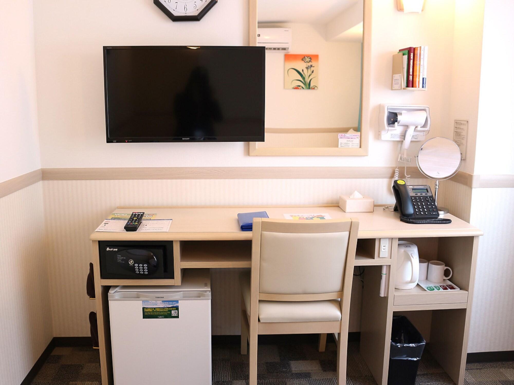 Toyoko Inn Shin-Osaka-Eki Higashi-Guchi Buitenkant foto