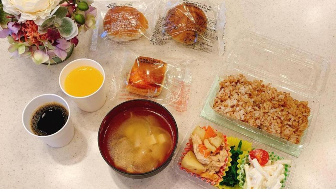 Toyoko Inn Shin-Osaka-Eki Higashi-Guchi Buitenkant foto