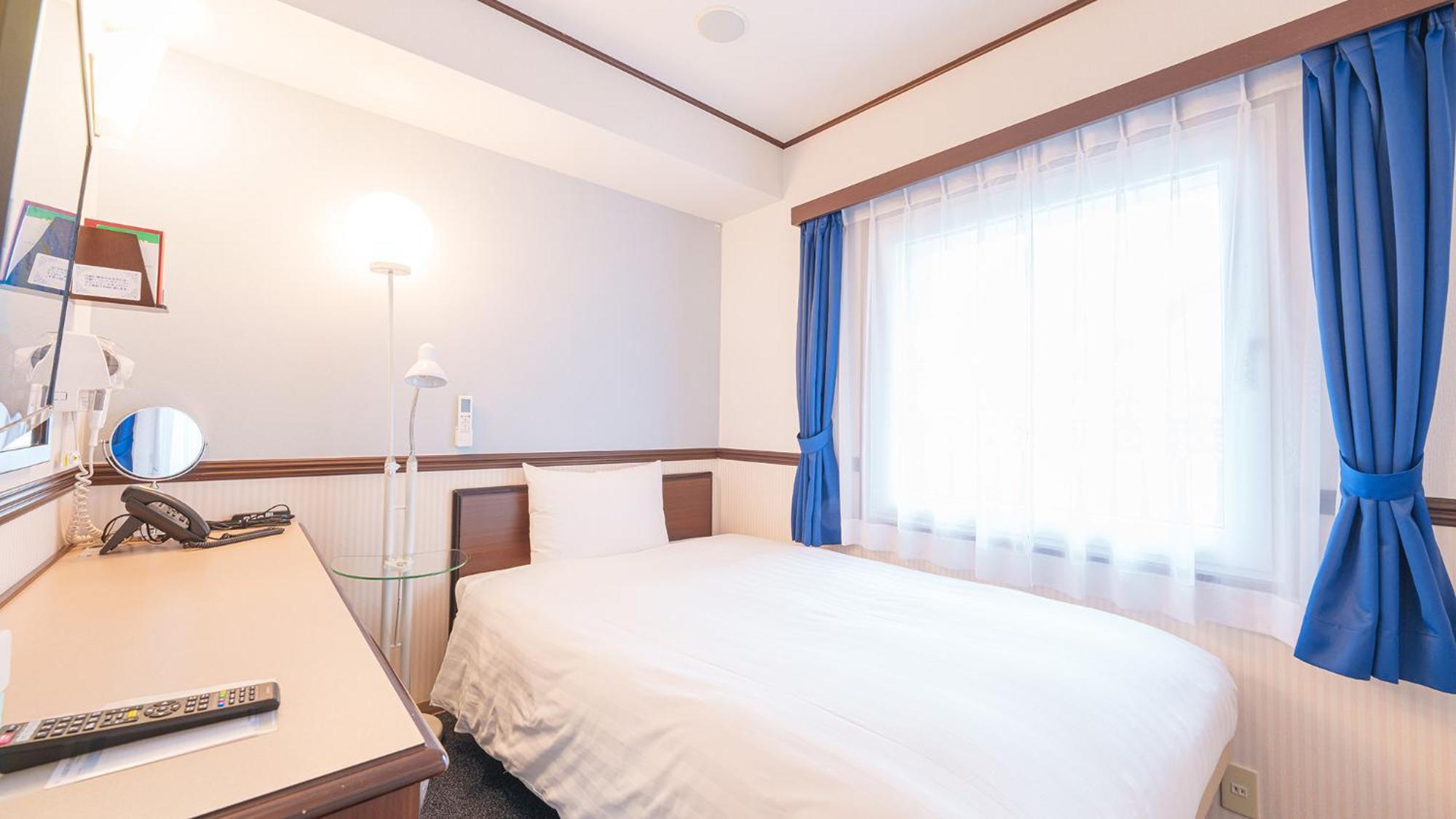 Toyoko Inn Shin-Osaka-Eki Higashi-Guchi Buitenkant foto